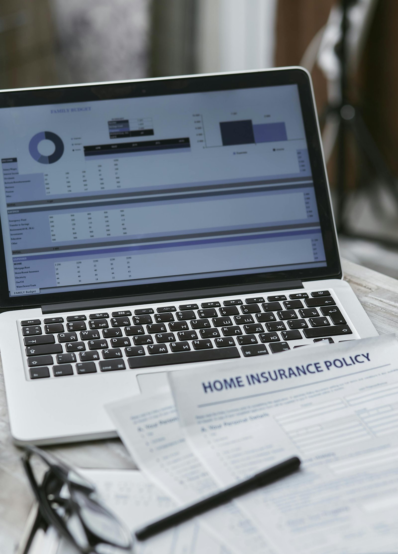 Calculator and benefits documents used to estimate COBRA health insurance cost